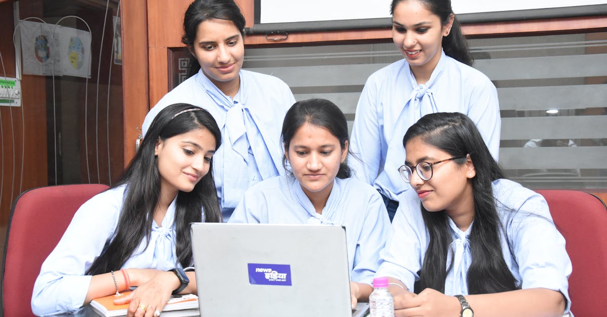 阿里通信实名账号：外汇开户什么平台