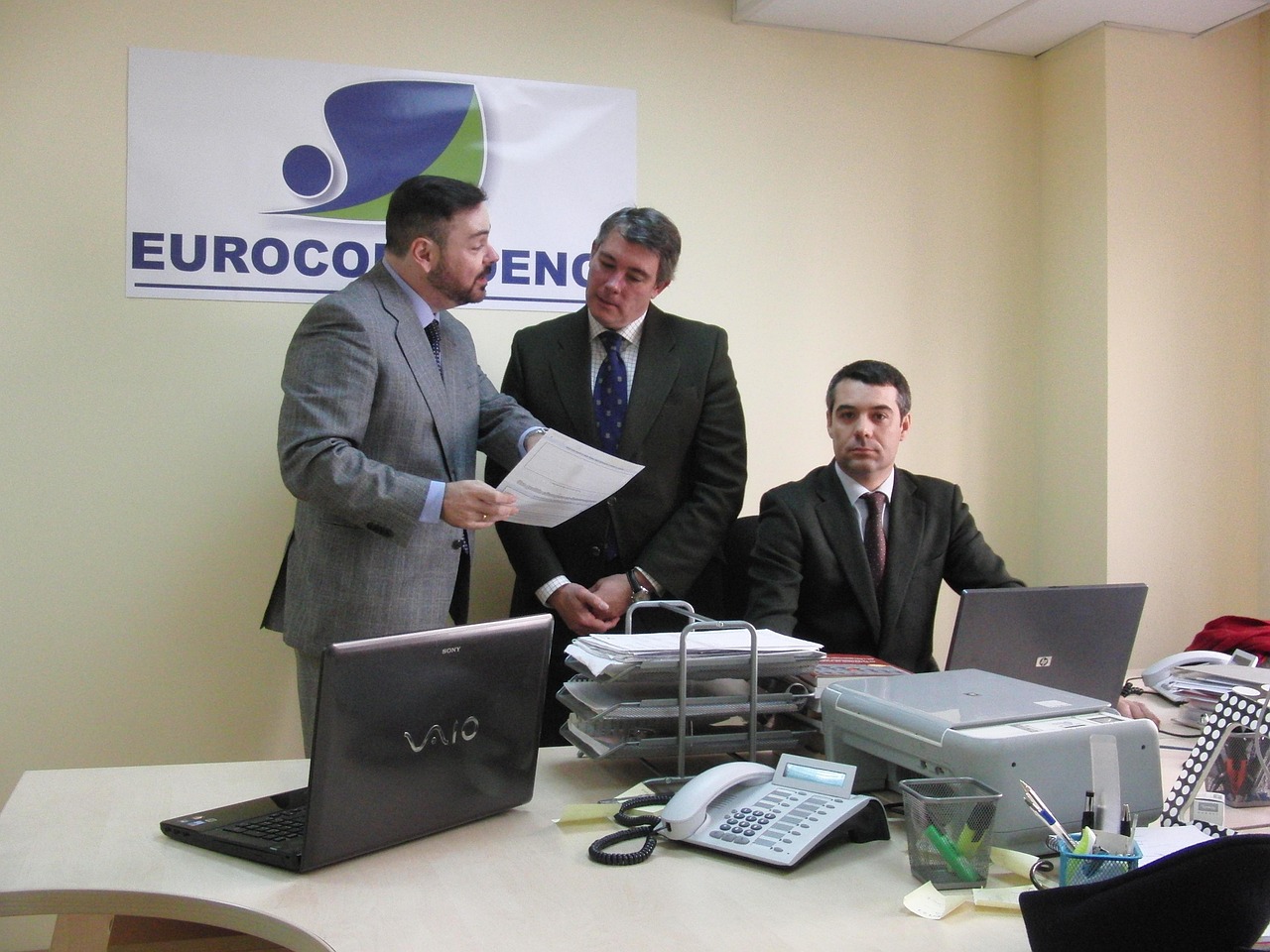 花亦山心之月辅助- 菏泽海外公司注册代理开户